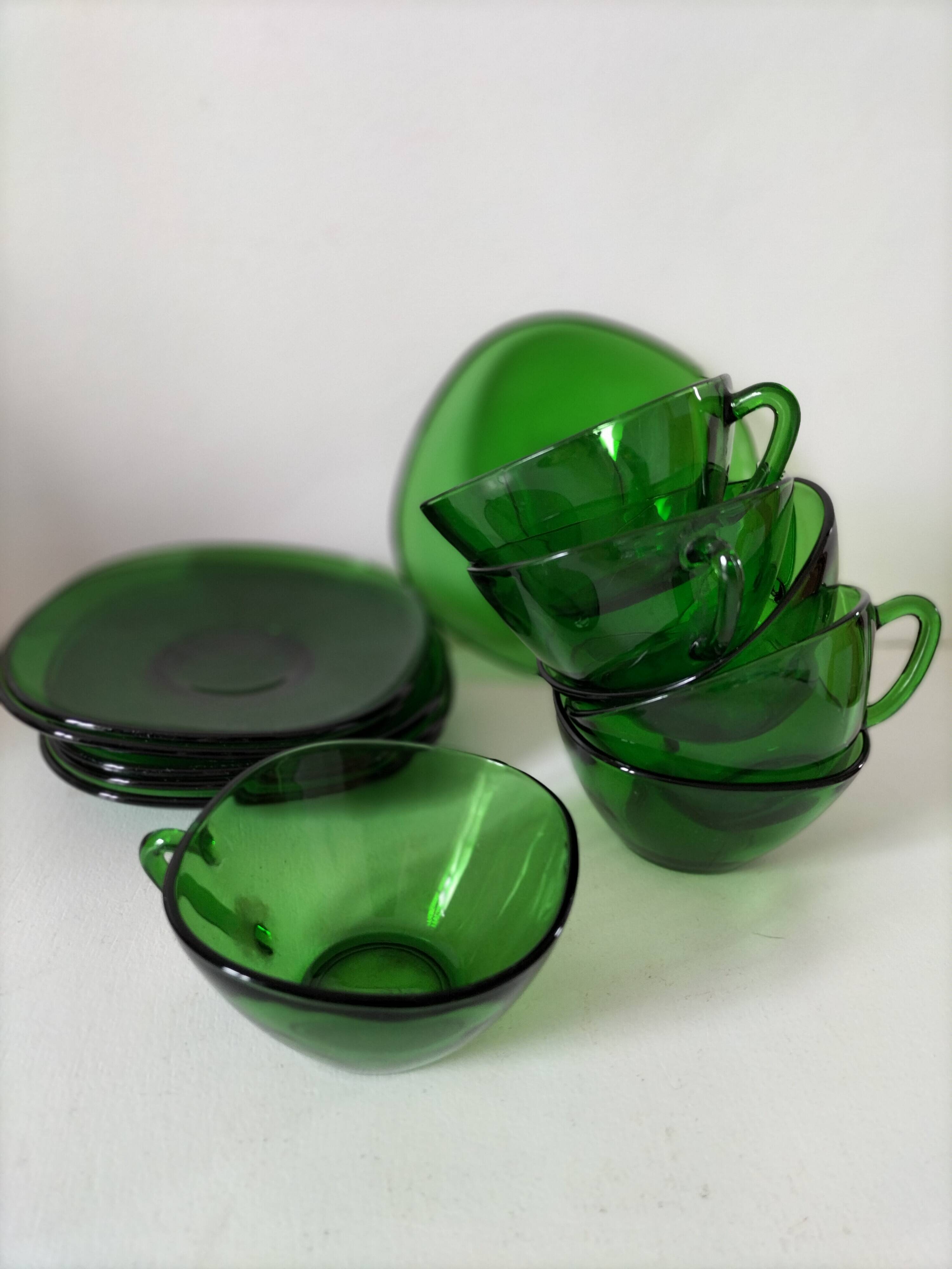 6 Vereco green cups