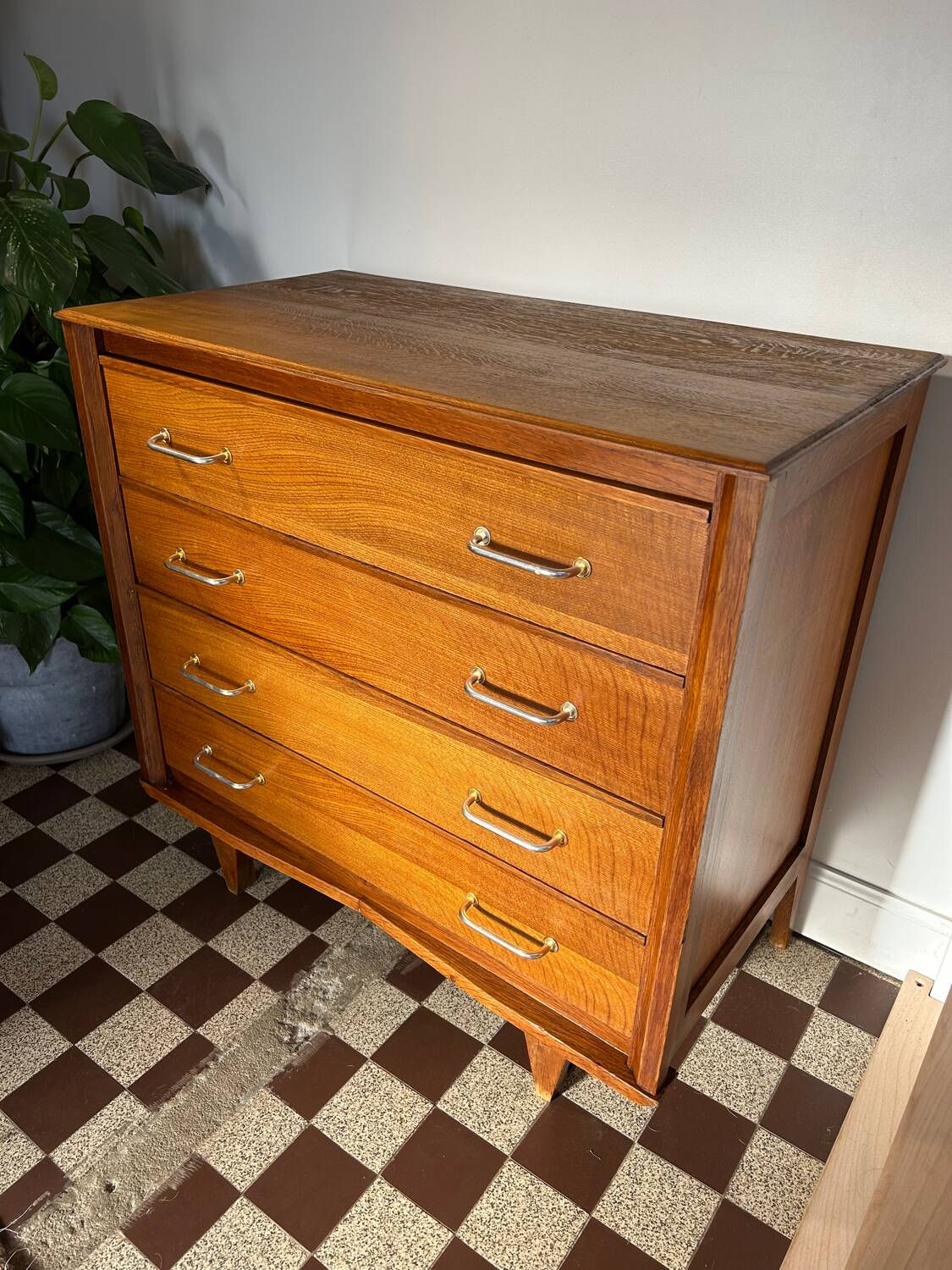 Vintage oak chest of drawers 1950