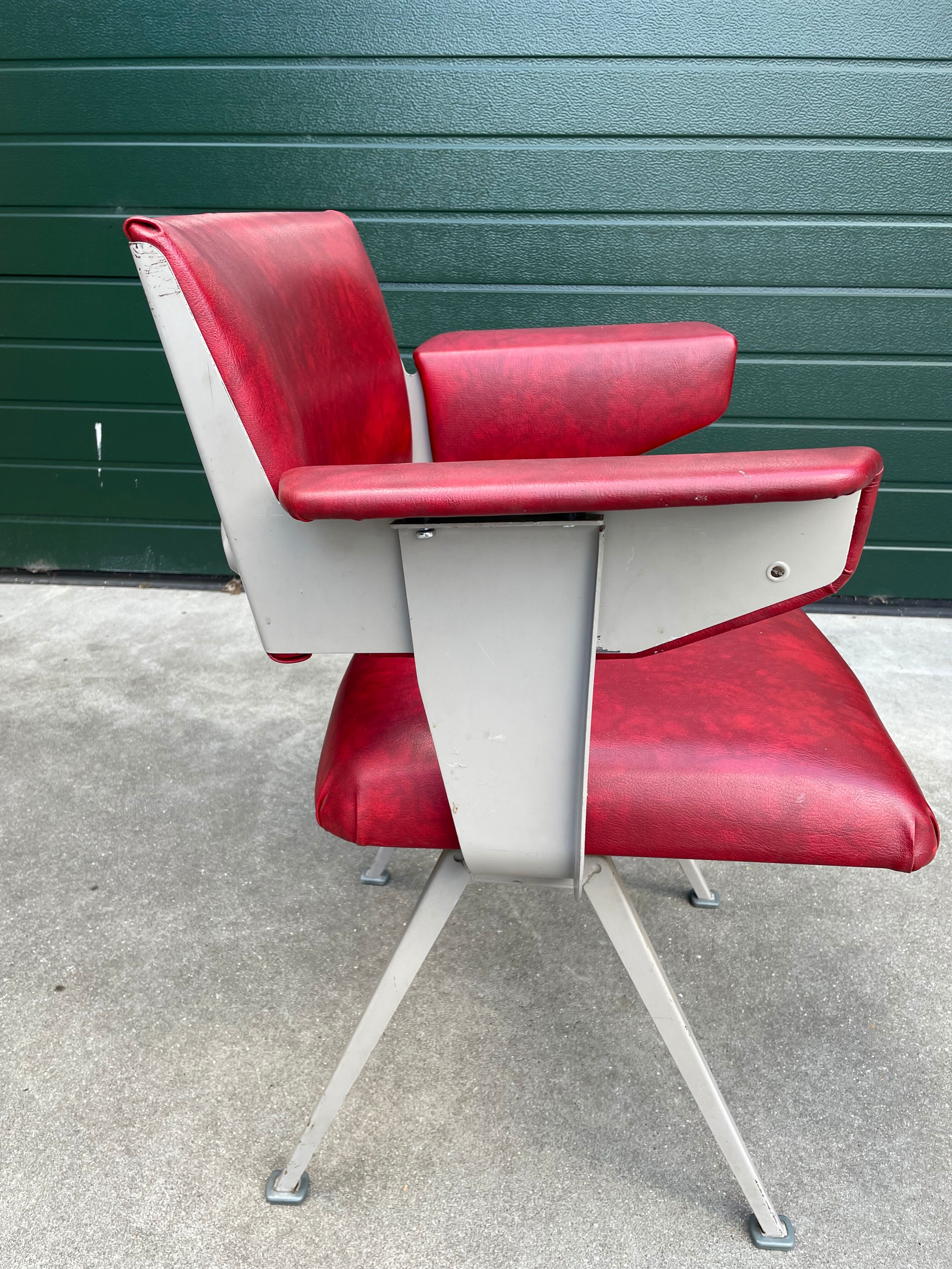 Friso Kramer Resort chairs set of 4 ‘Resort’ by Ahrend de Cirkel 1966