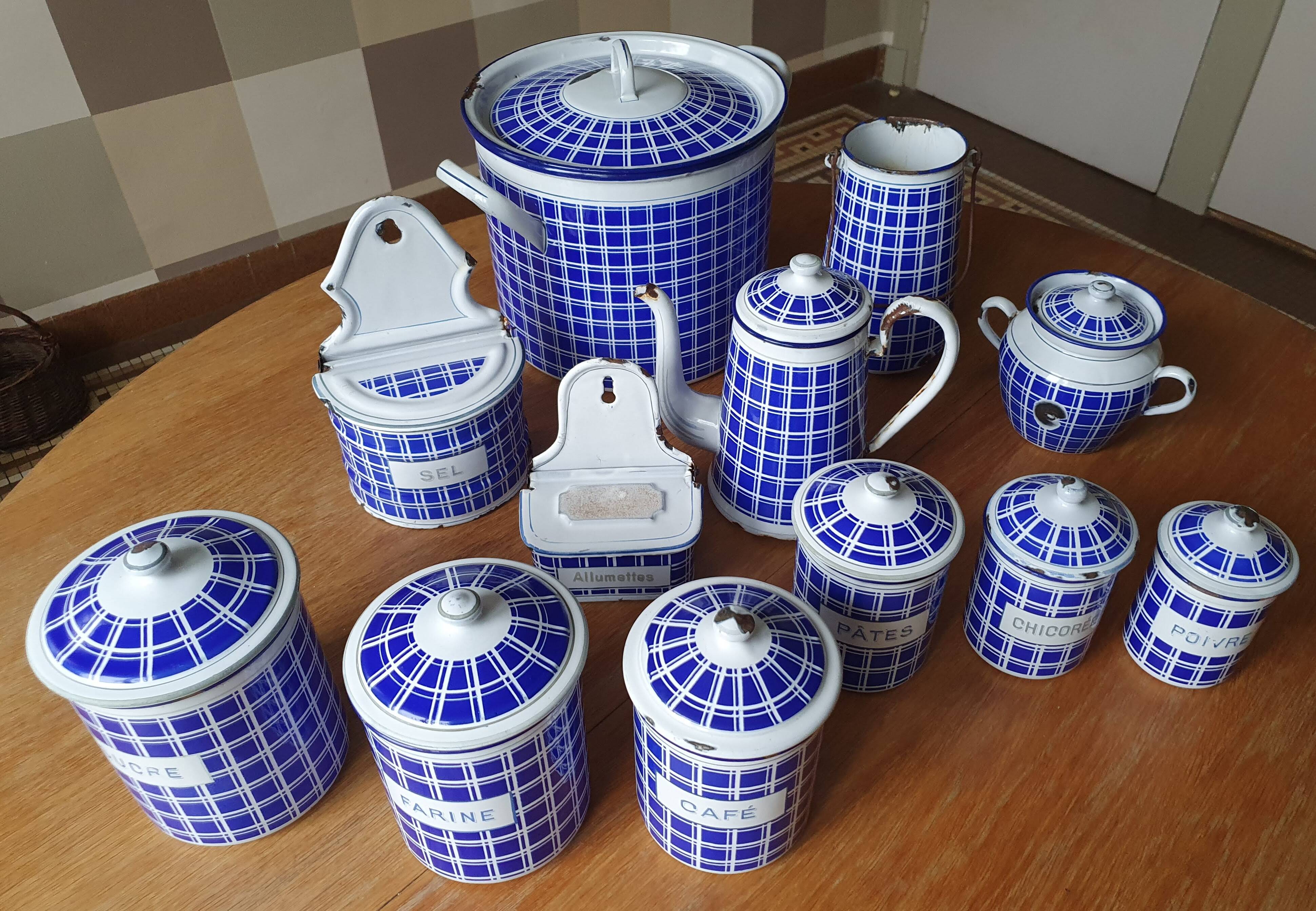 Série de pots à épices BB Frères en tôle émaillée
