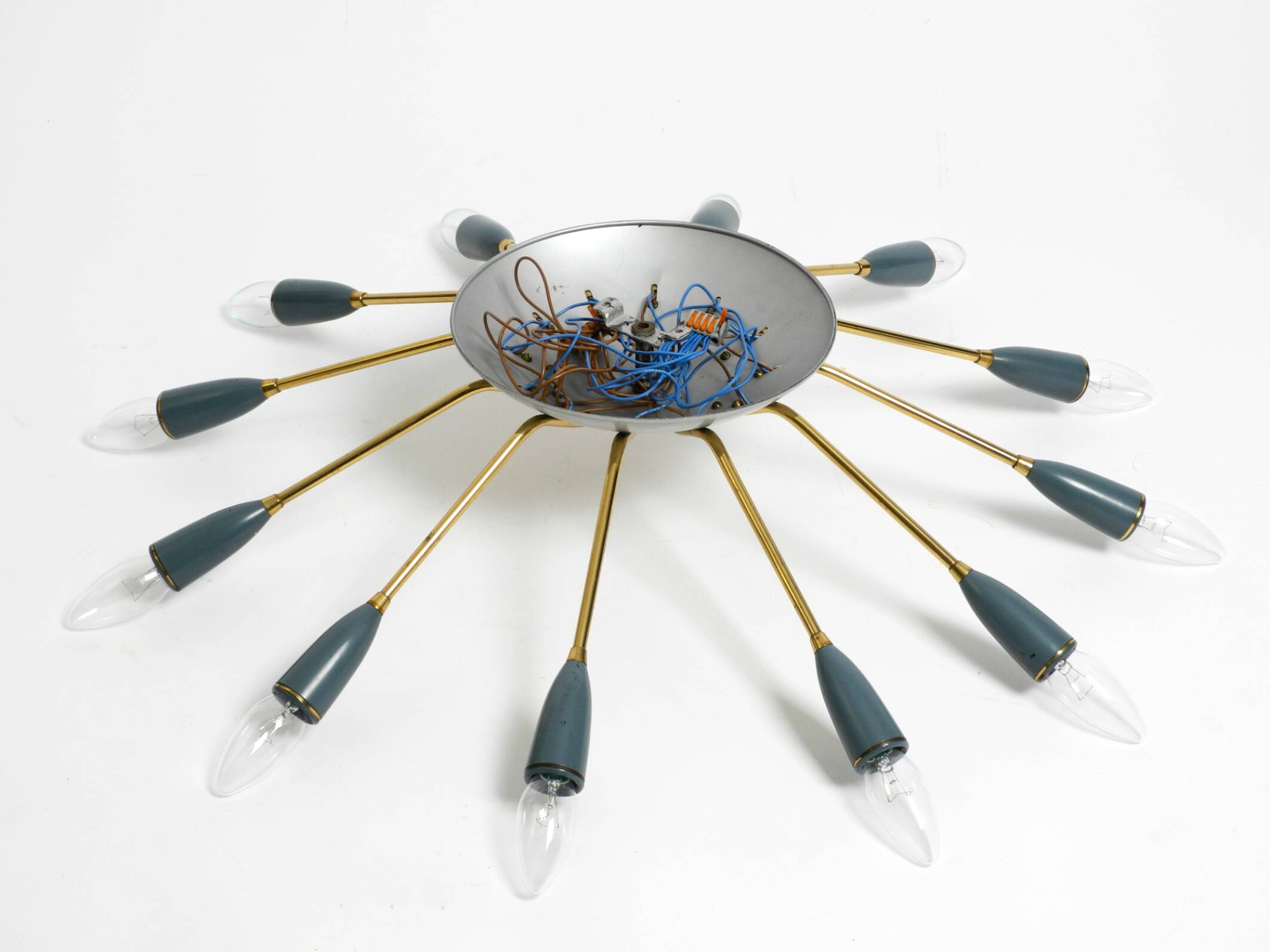 Very nice large 12-armed Mid Century Modern Brass Sputnik ceiling lamp