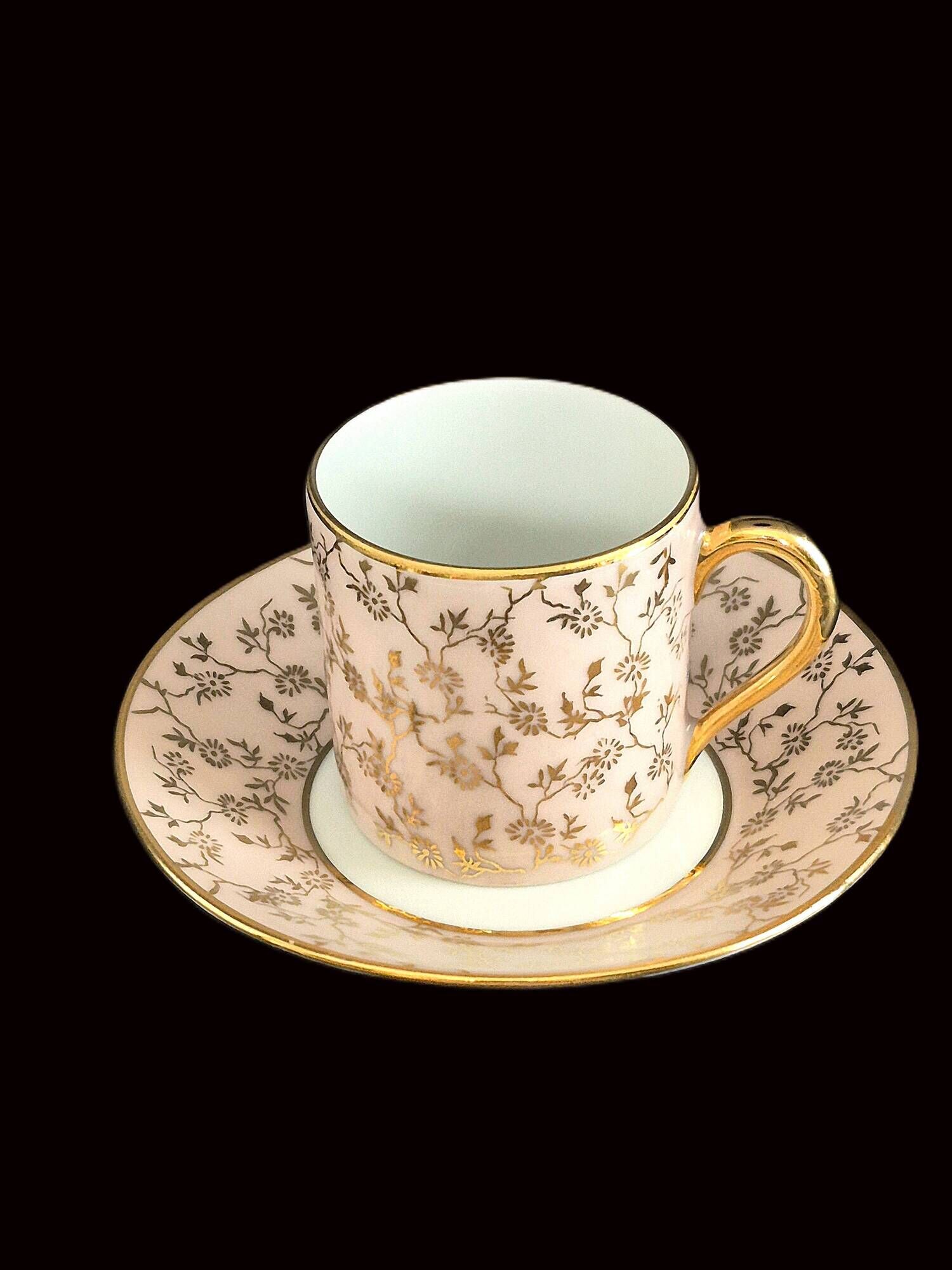Set of 6 multicoloured moka cups in Limoges fine porcelain.