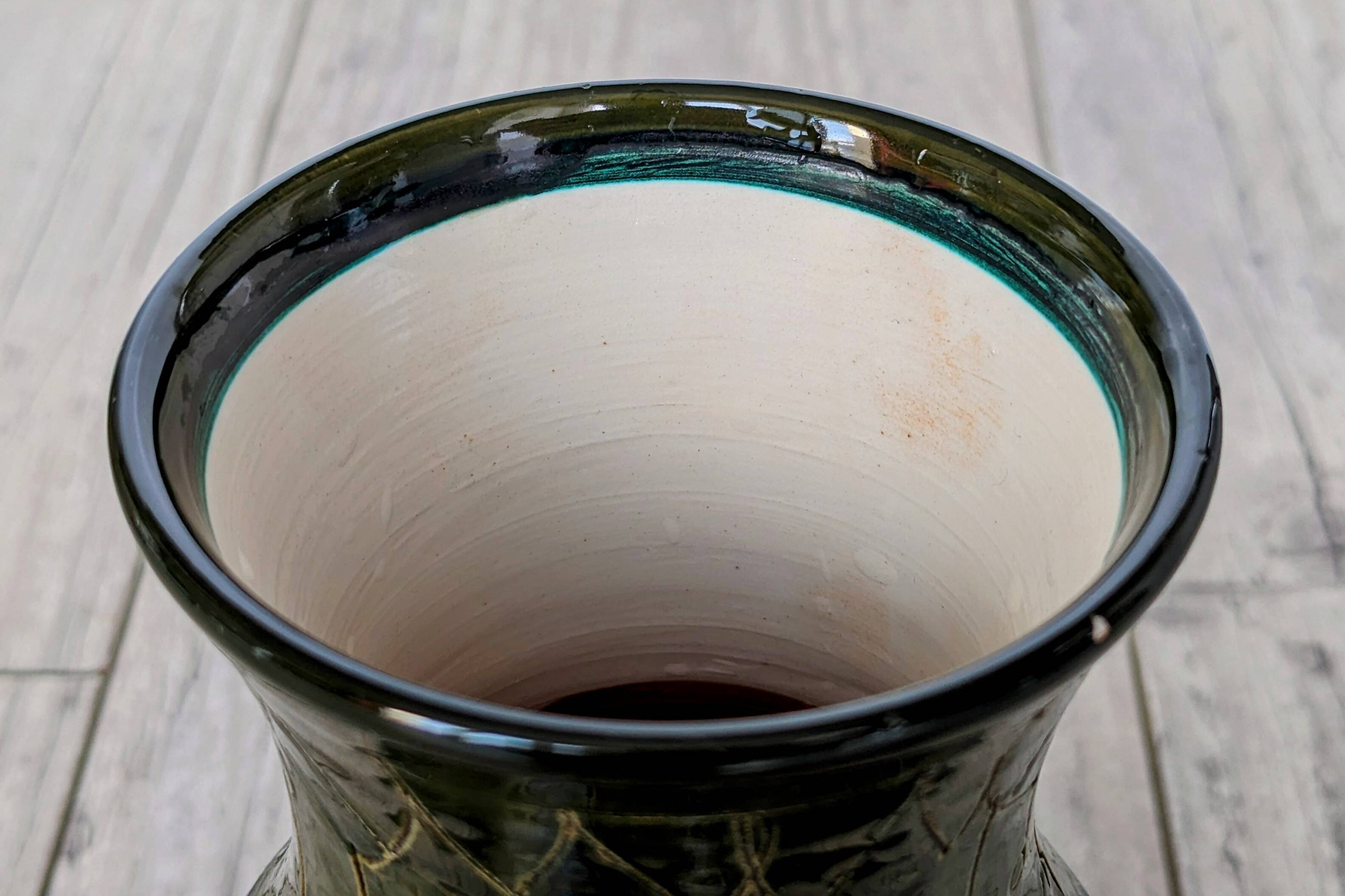 Sgraffito Scraffito enameled ceramic vase in green and orange colors - Year 1950
