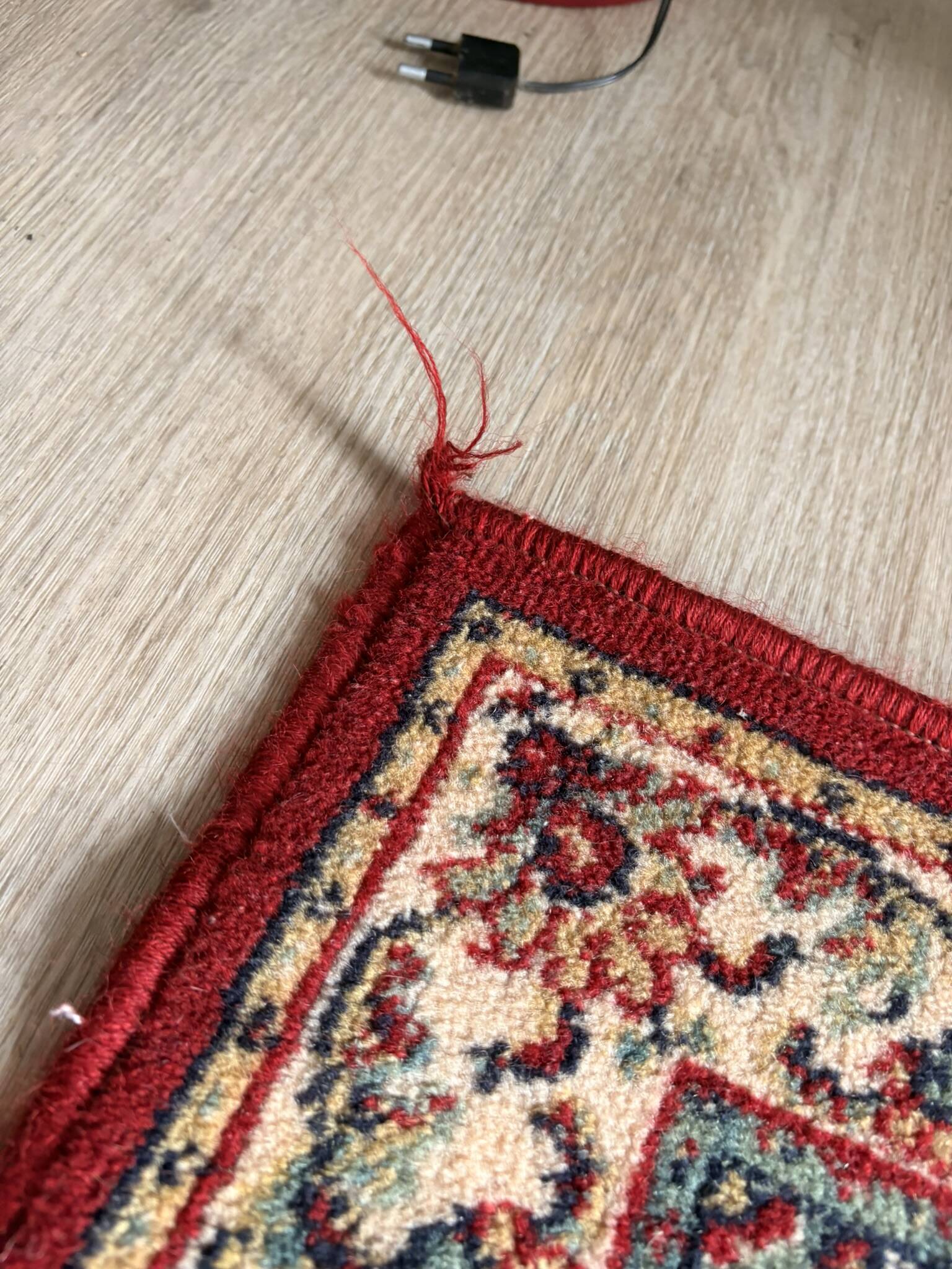 Ancient Pair of Red Kashan Oriental Ispahan Persian Rugs
