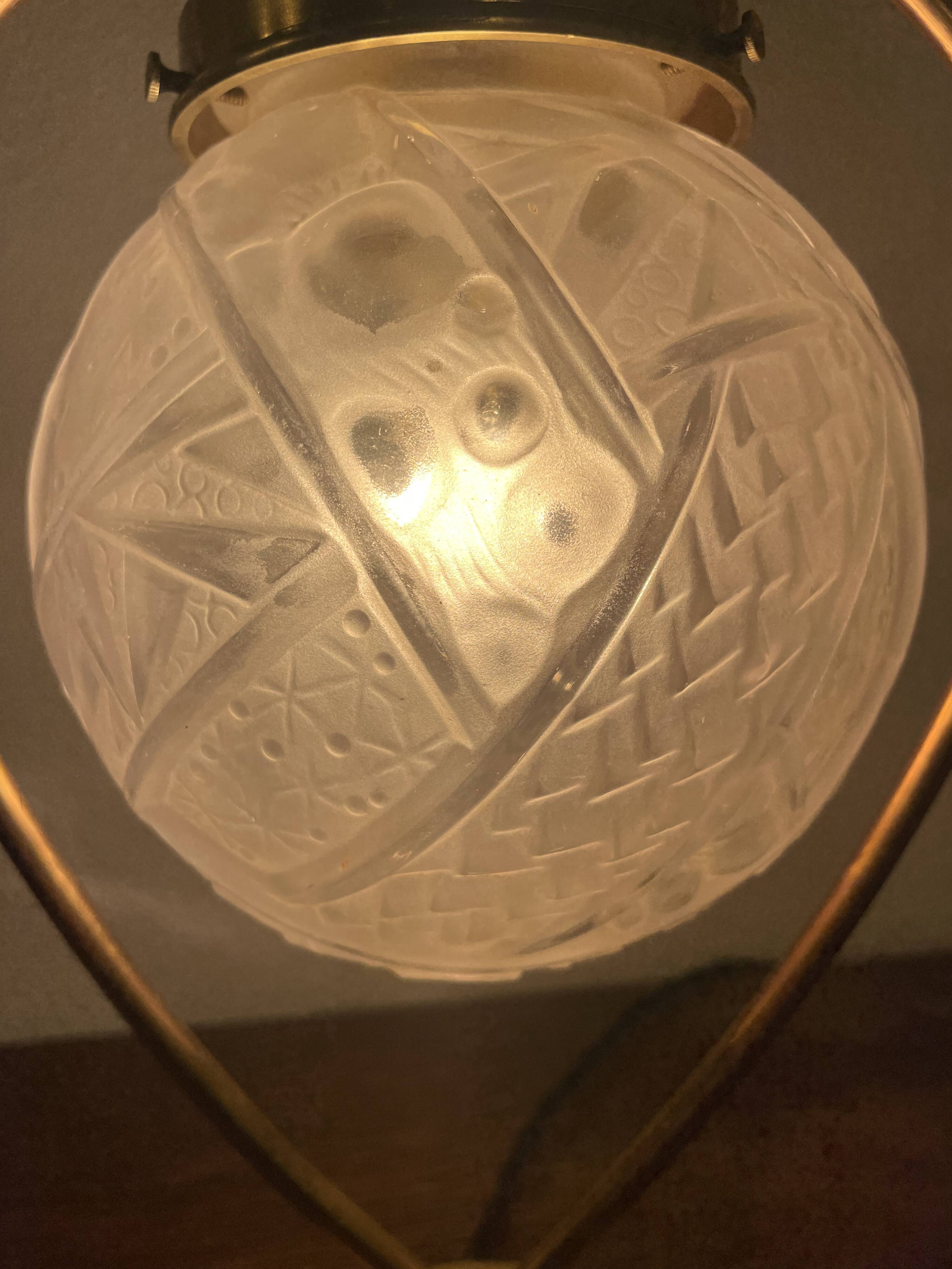 Art Deco table lamp, signed "Muller et Frères", 1930s.