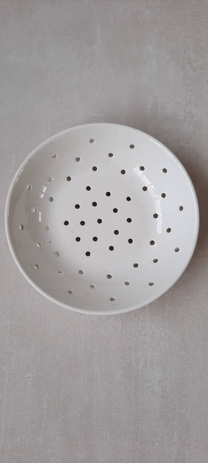 Digoin porcelain drainer