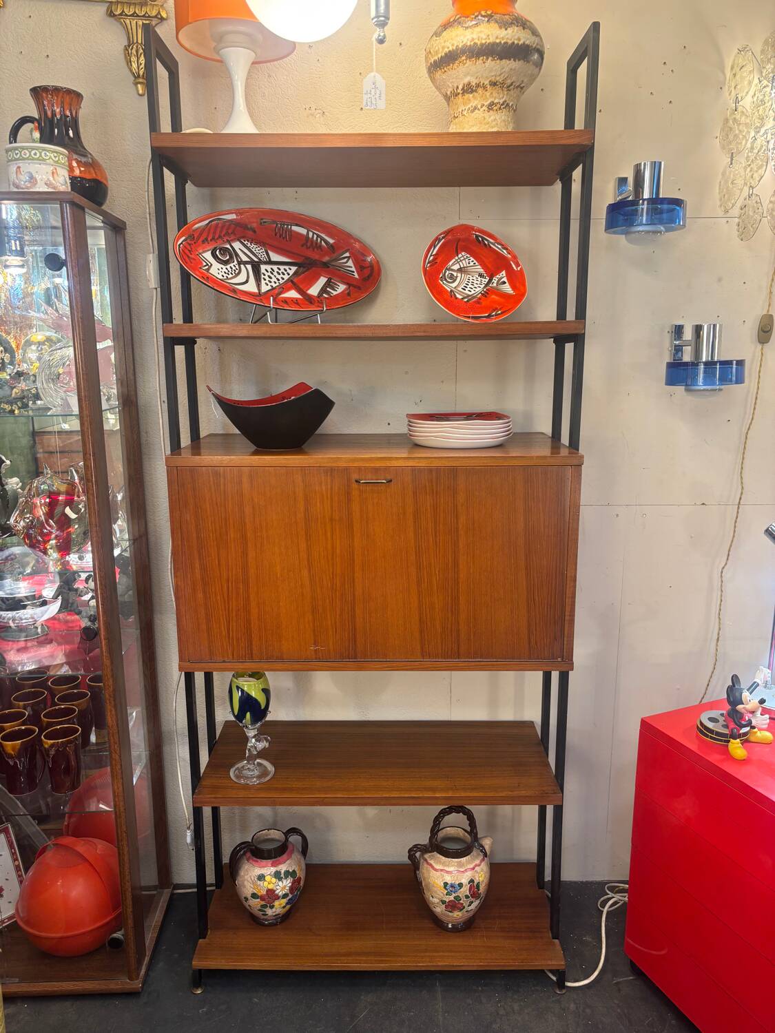 Vintage Scandinavian library – 1960s