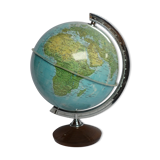 Terrestrial globe