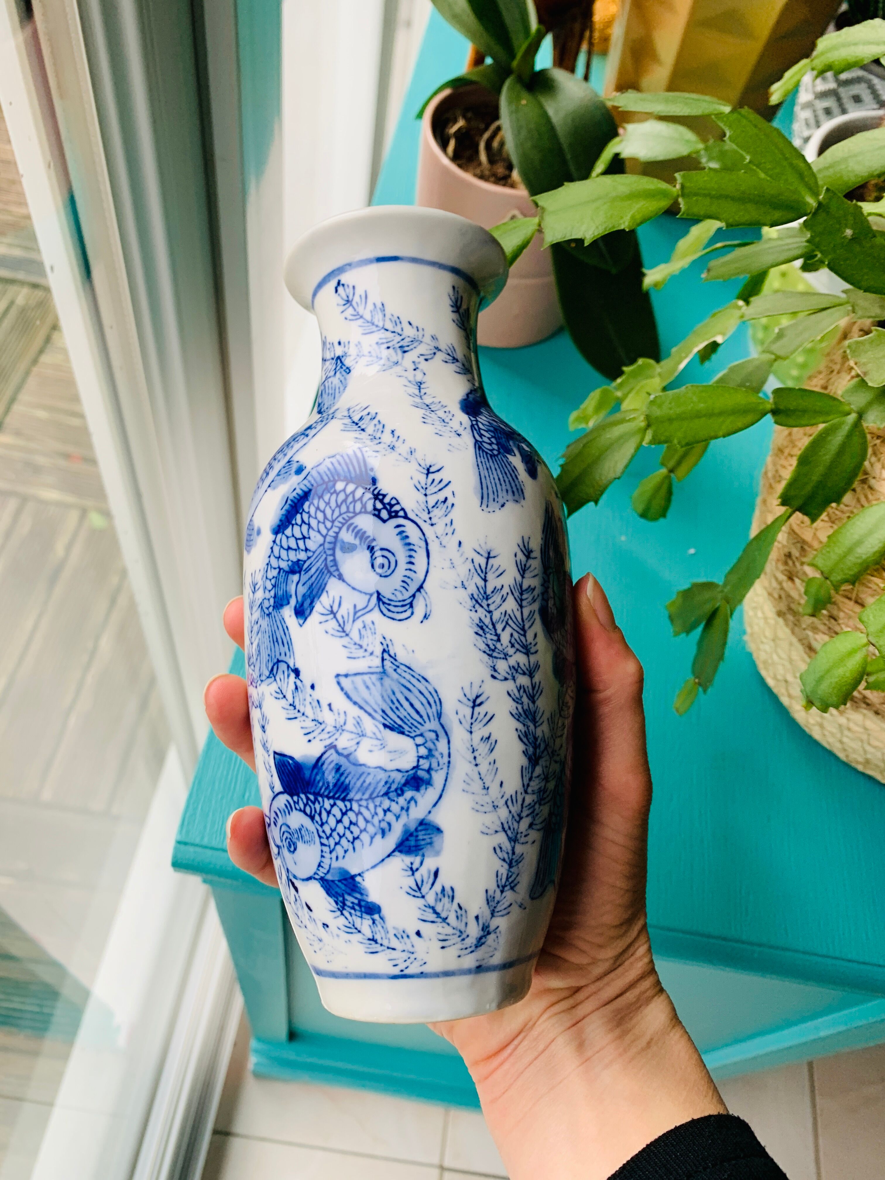 Chinese fish vintage vase