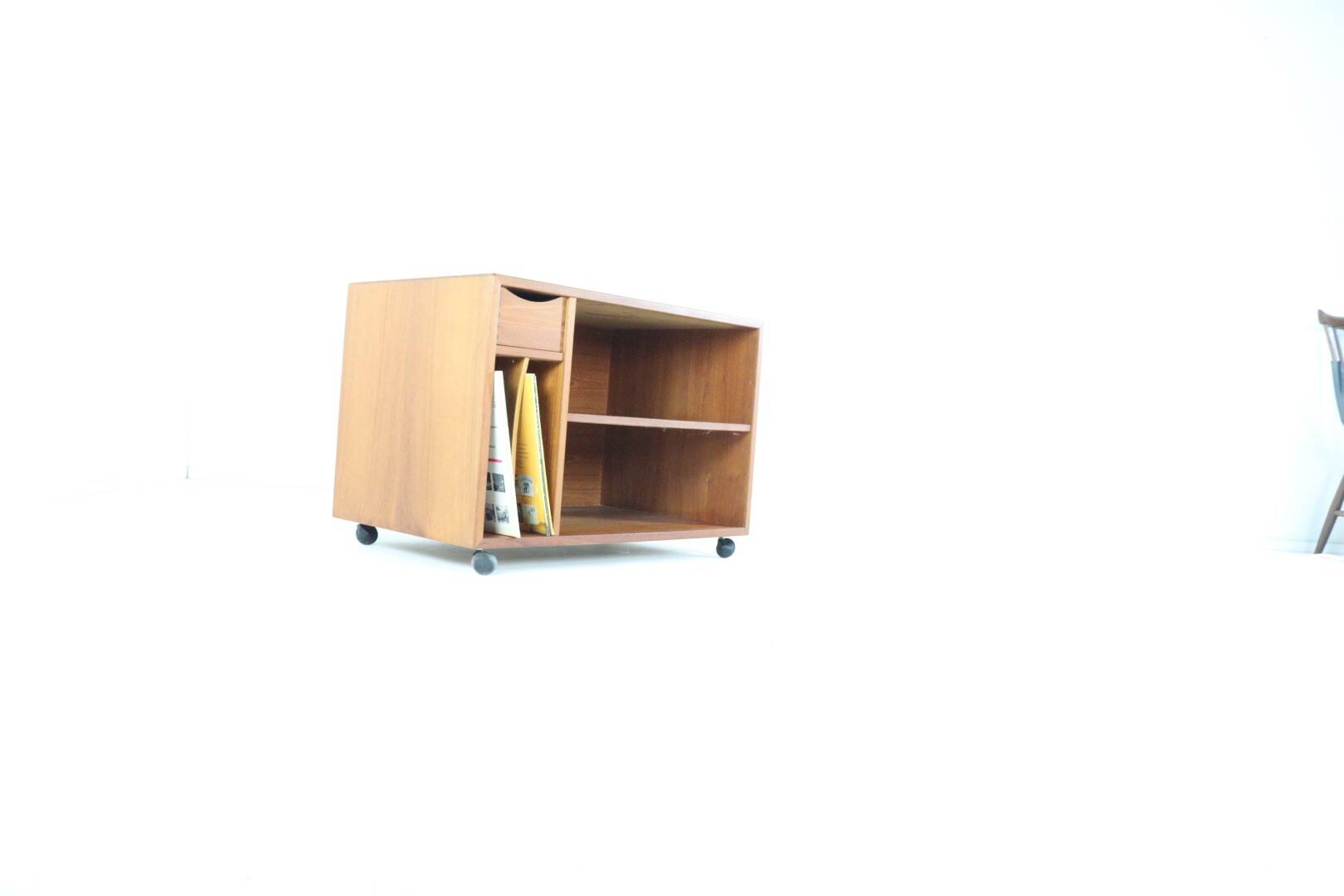 Vintage Dyrlund teak audio cabinet 'Glämmel'