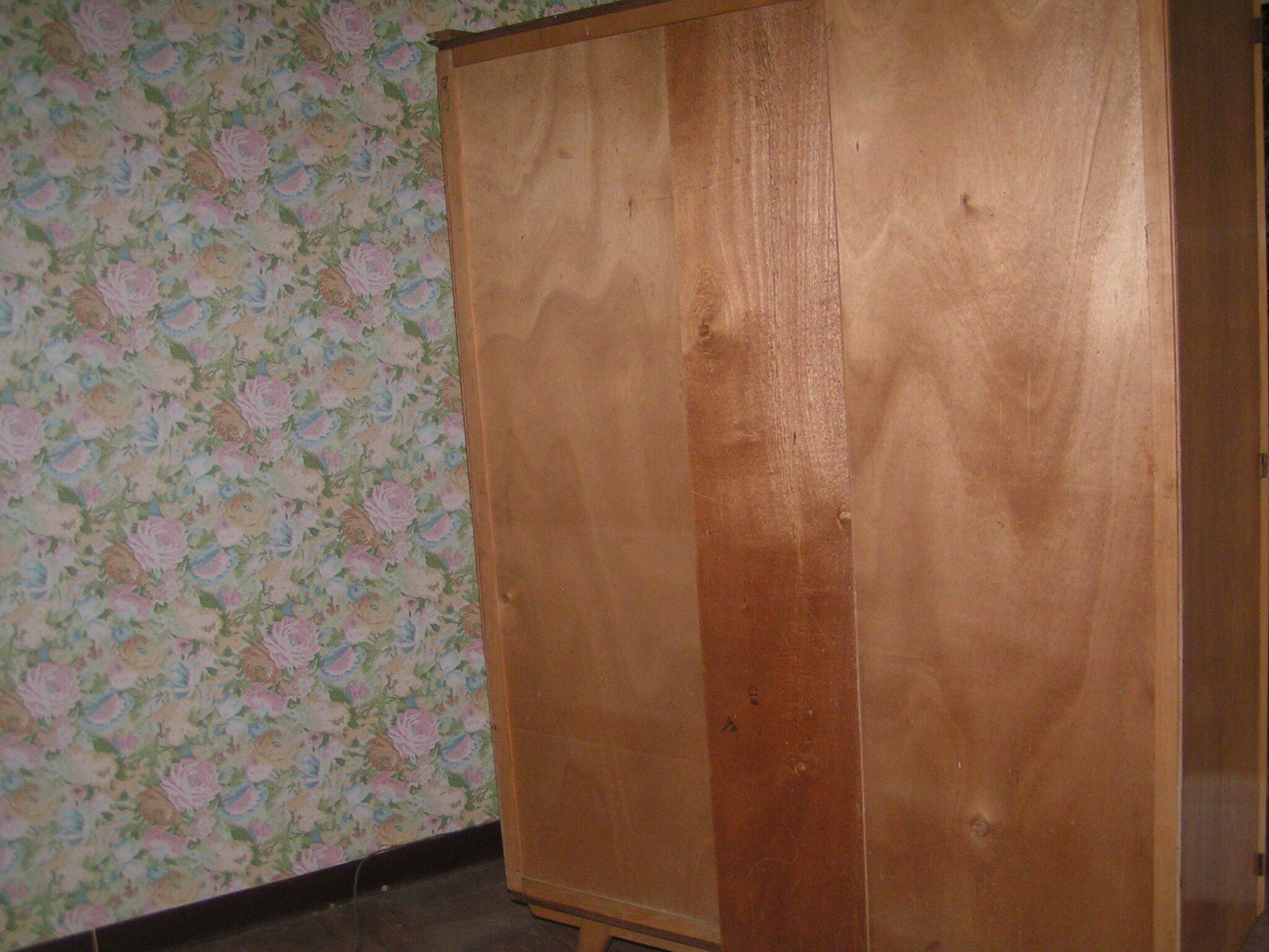 50-foot compass cupboard