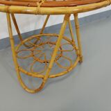 Round coffee table with 60's vintage rattan magazine tray