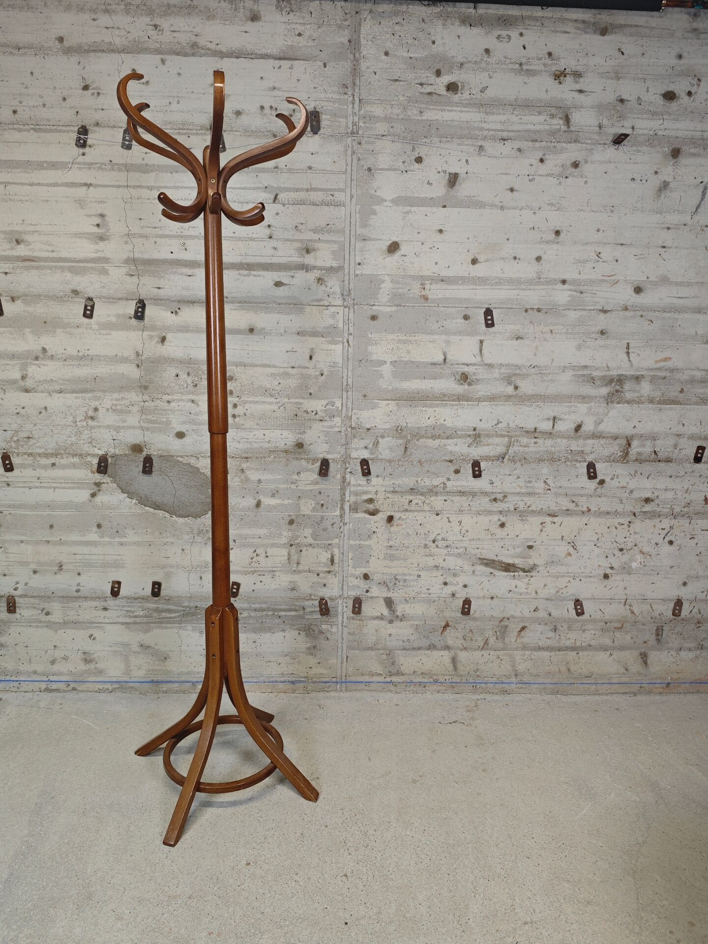Porte manteau perroquet Baumann 