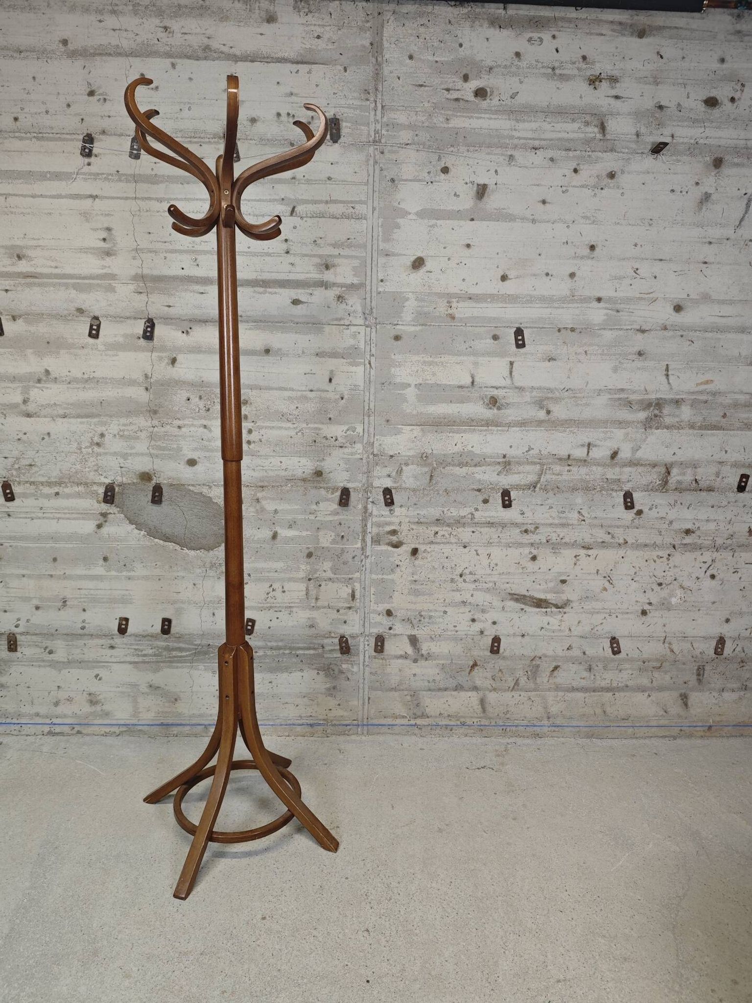 Porte manteau perroquet Baumann 