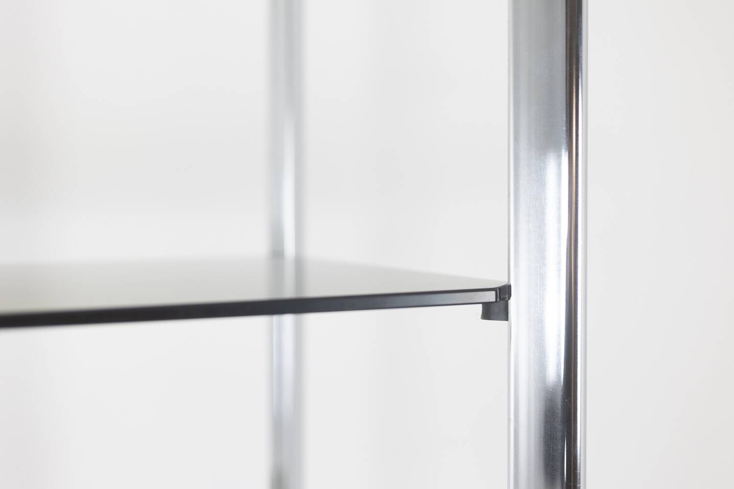 Pair of 6-shelf shelves with chrome-plated metal frames. 1970s.