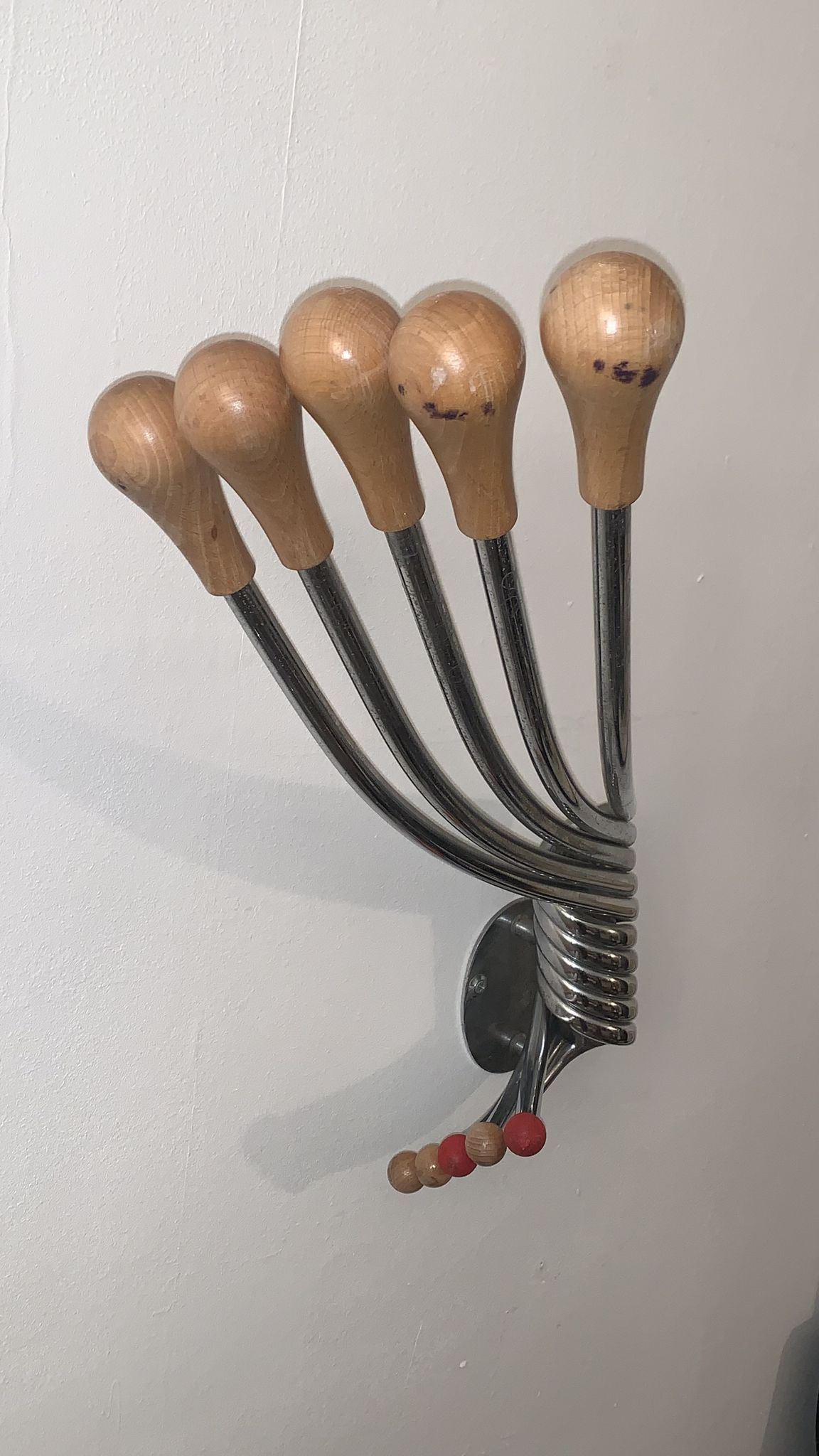 Vintage Wall mount ‘Octopus’ metal and wood swivel coat rack