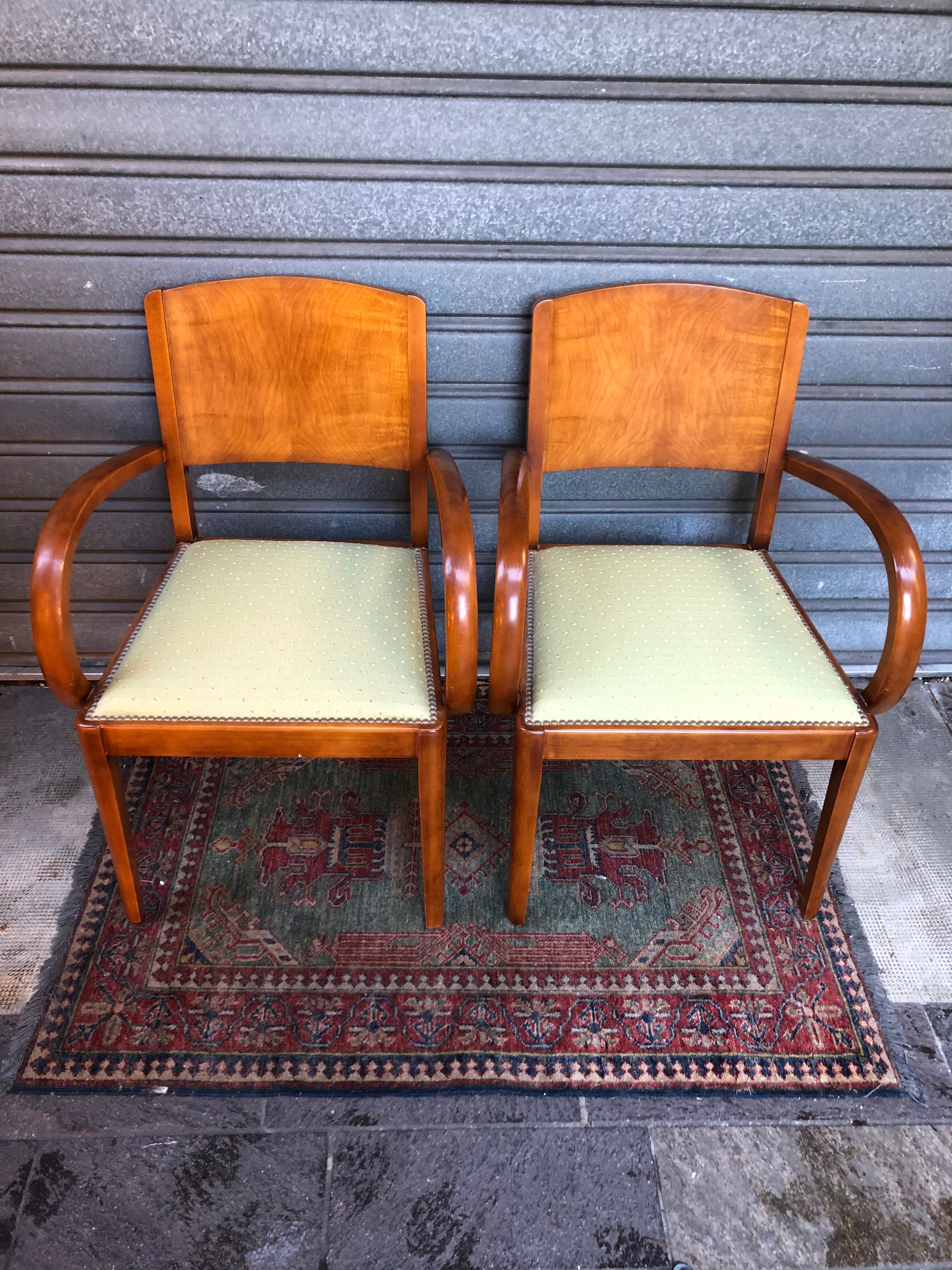 Paire de fauteuils bridge vintage en bois clair