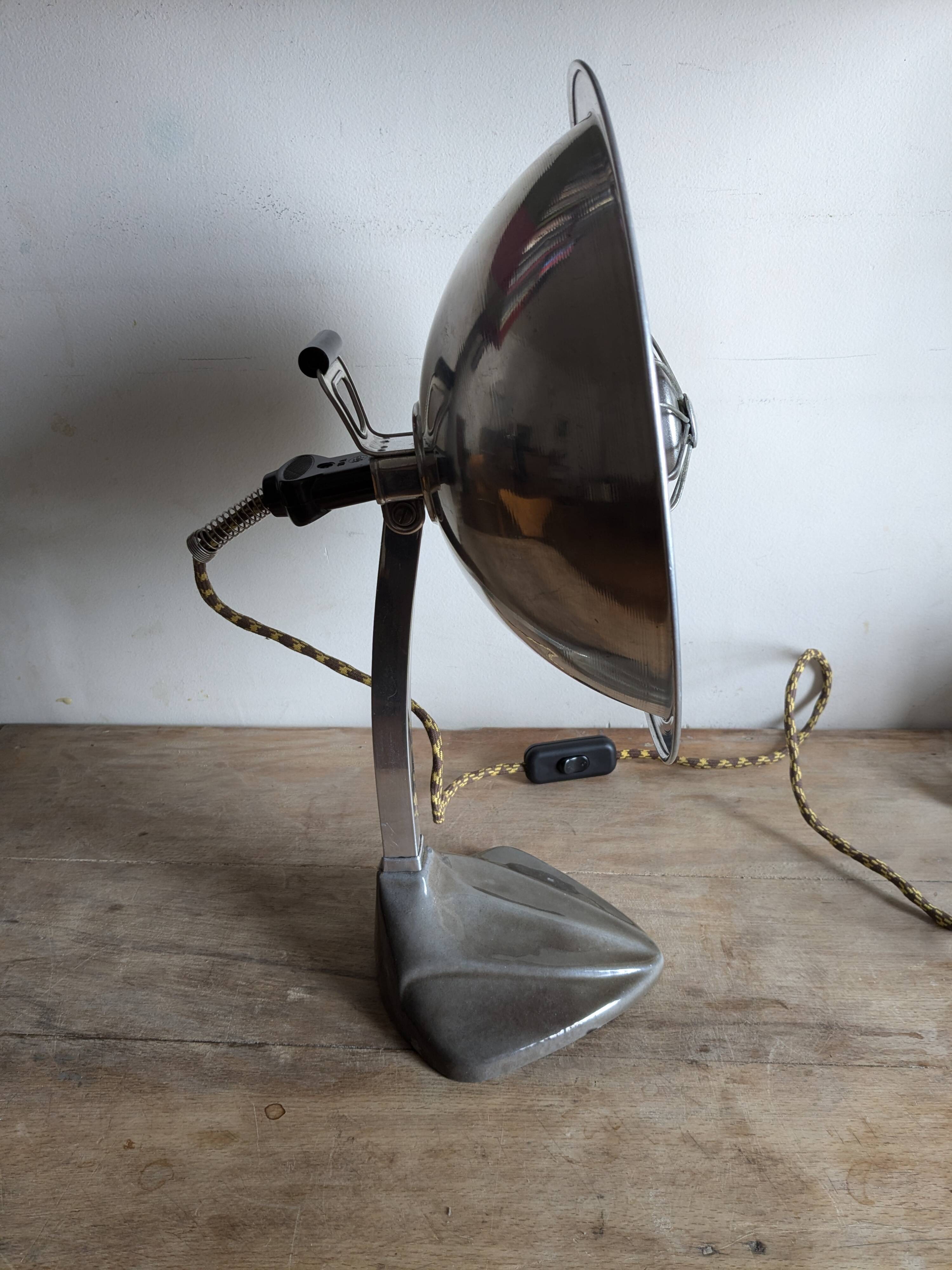 Cobra parabolic lamp with enameled cast iron base, Art Nouveau.