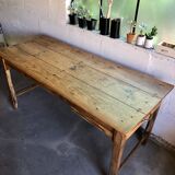 Farm table