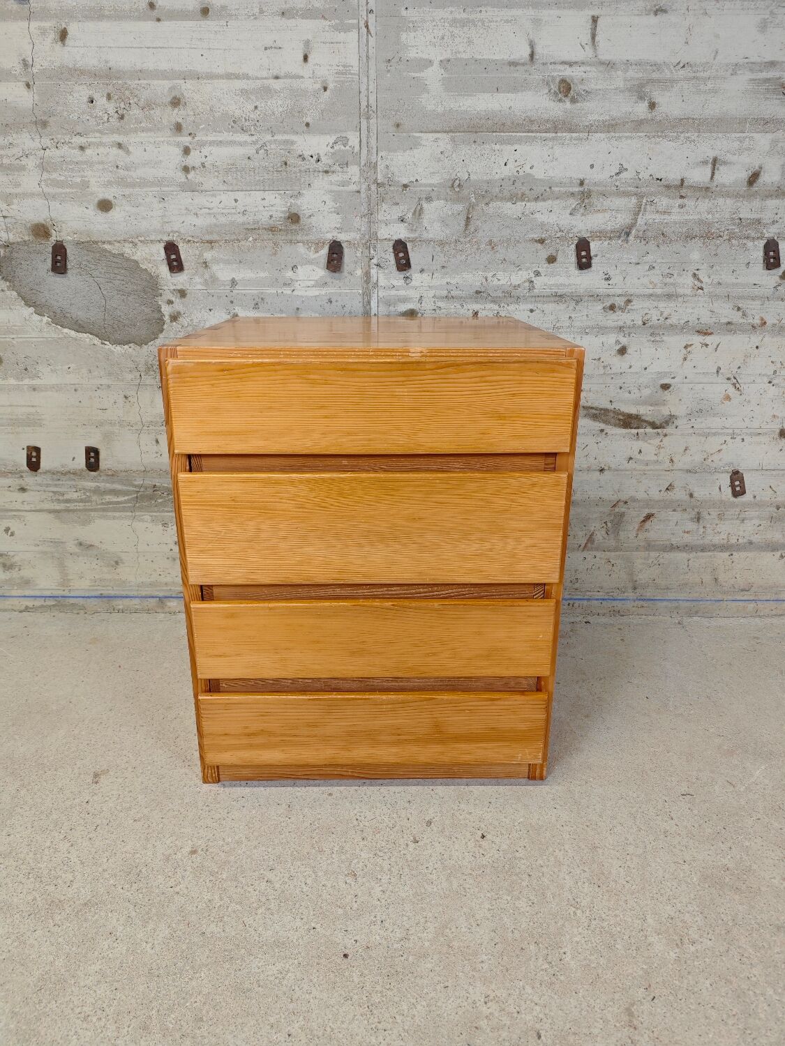 Household commode Regain