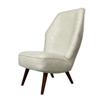Danish Lounge Chair in silk upholstery 1940s
