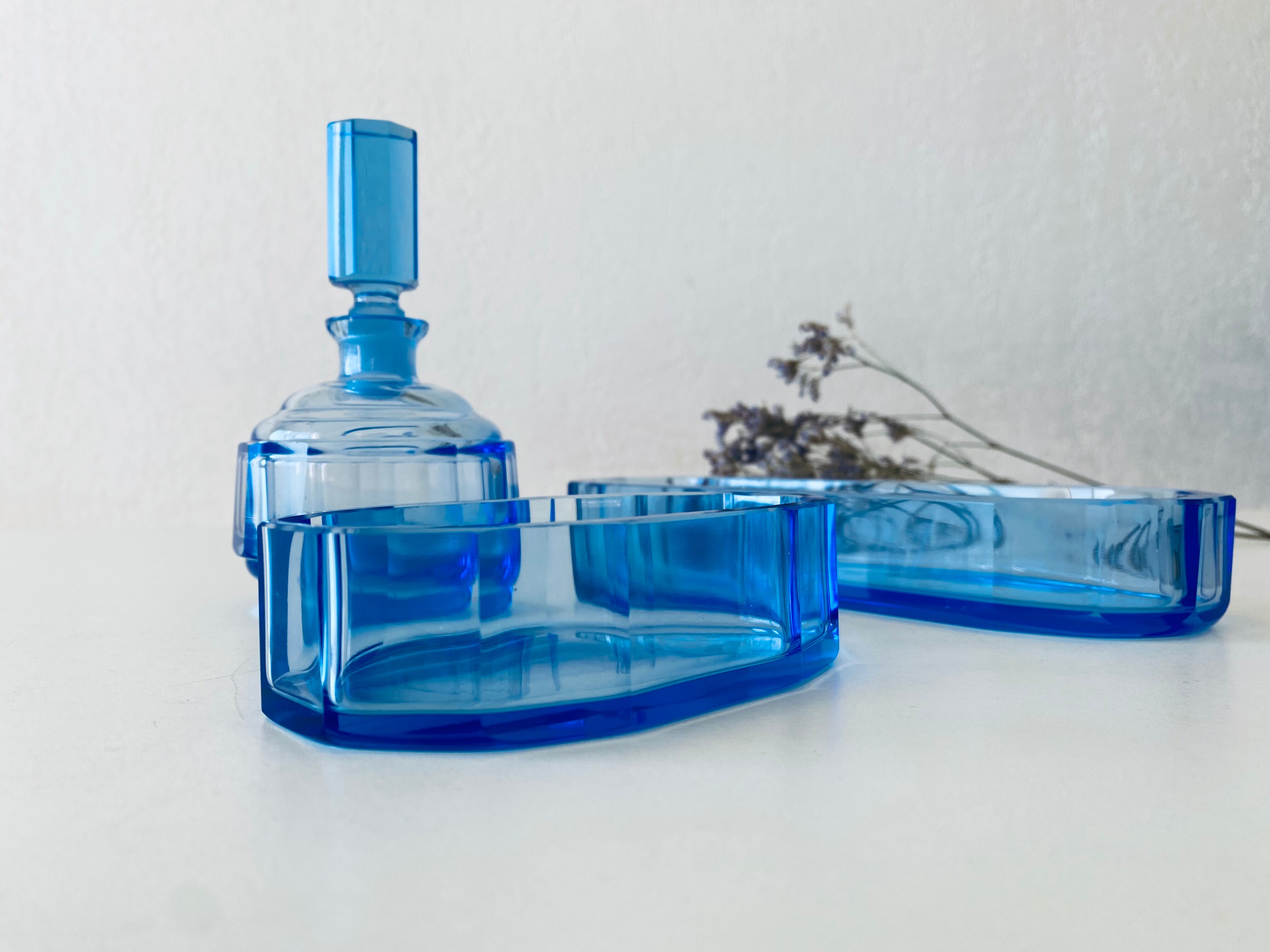 Crystal bathroom kit