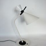 Desk lamp