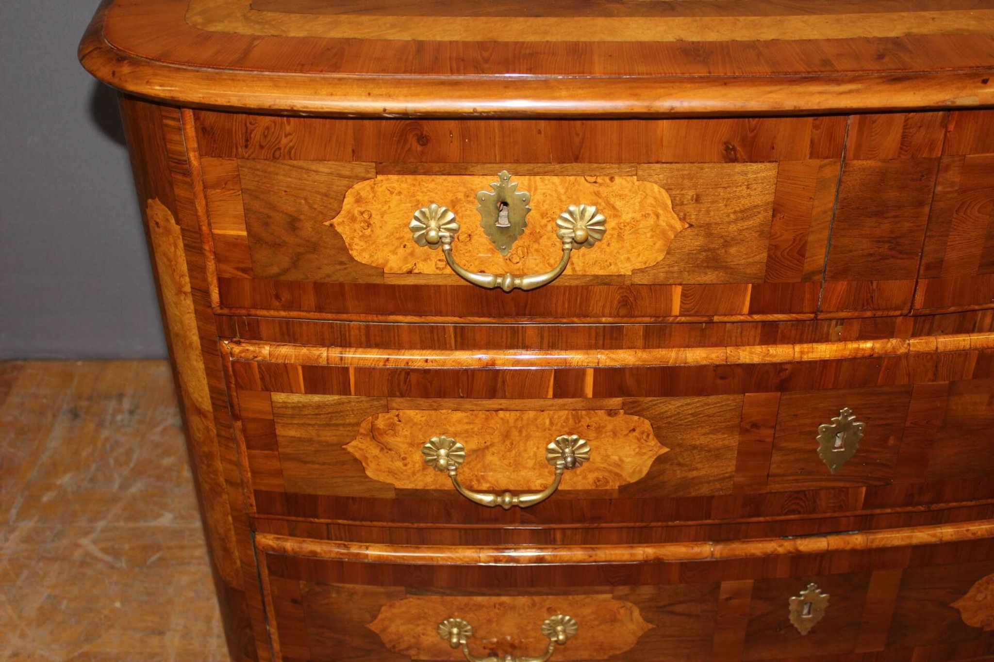 Commode Louyis XIV en marqueterie XVIIIe