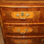 Commode Louyis XIV en marqueterie XVIIIe