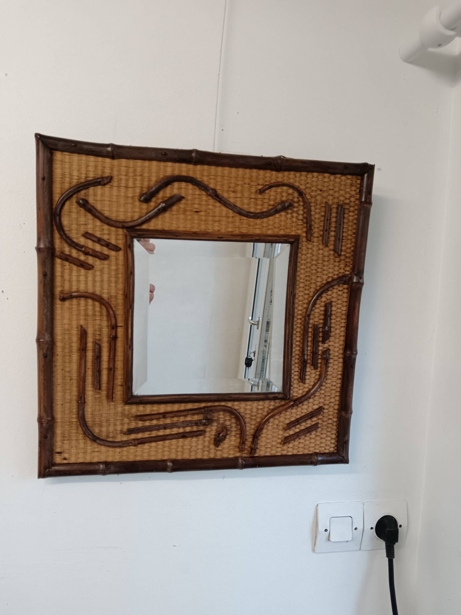 Miroir bois et rotin carré biseauté 2 tons