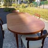 Scandinavian table
