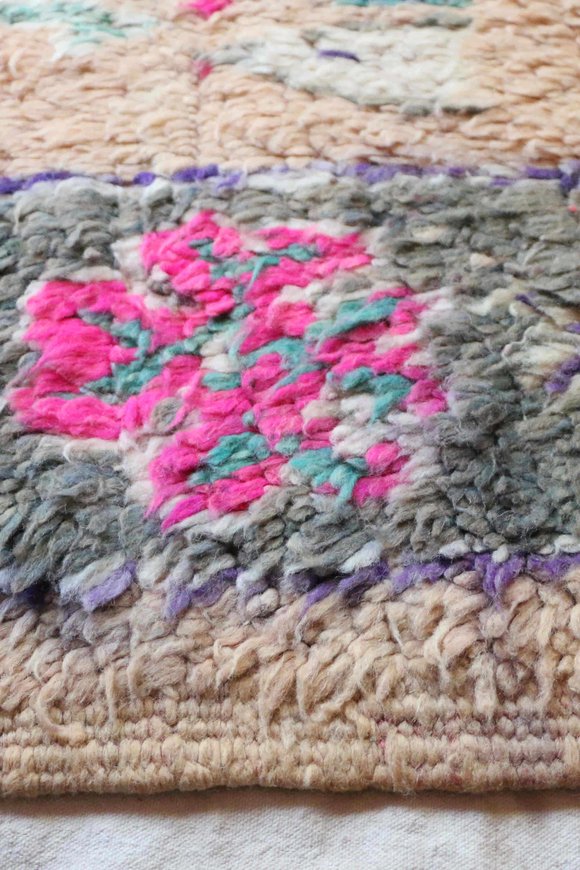 Moroccan carpet Boujad 182 x 312 cm