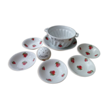 Porcelain strawberry service Philippe Deshoulières
