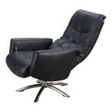 Modern Black Leather Swivel Armchair — Chrome Base — 2000s — H 107 cm
