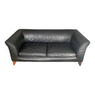 Canapé from the Italian brand DEMA