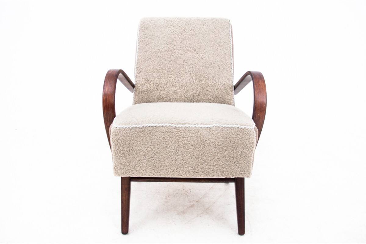 Art Deco beige boucle armchair, Czech Republic