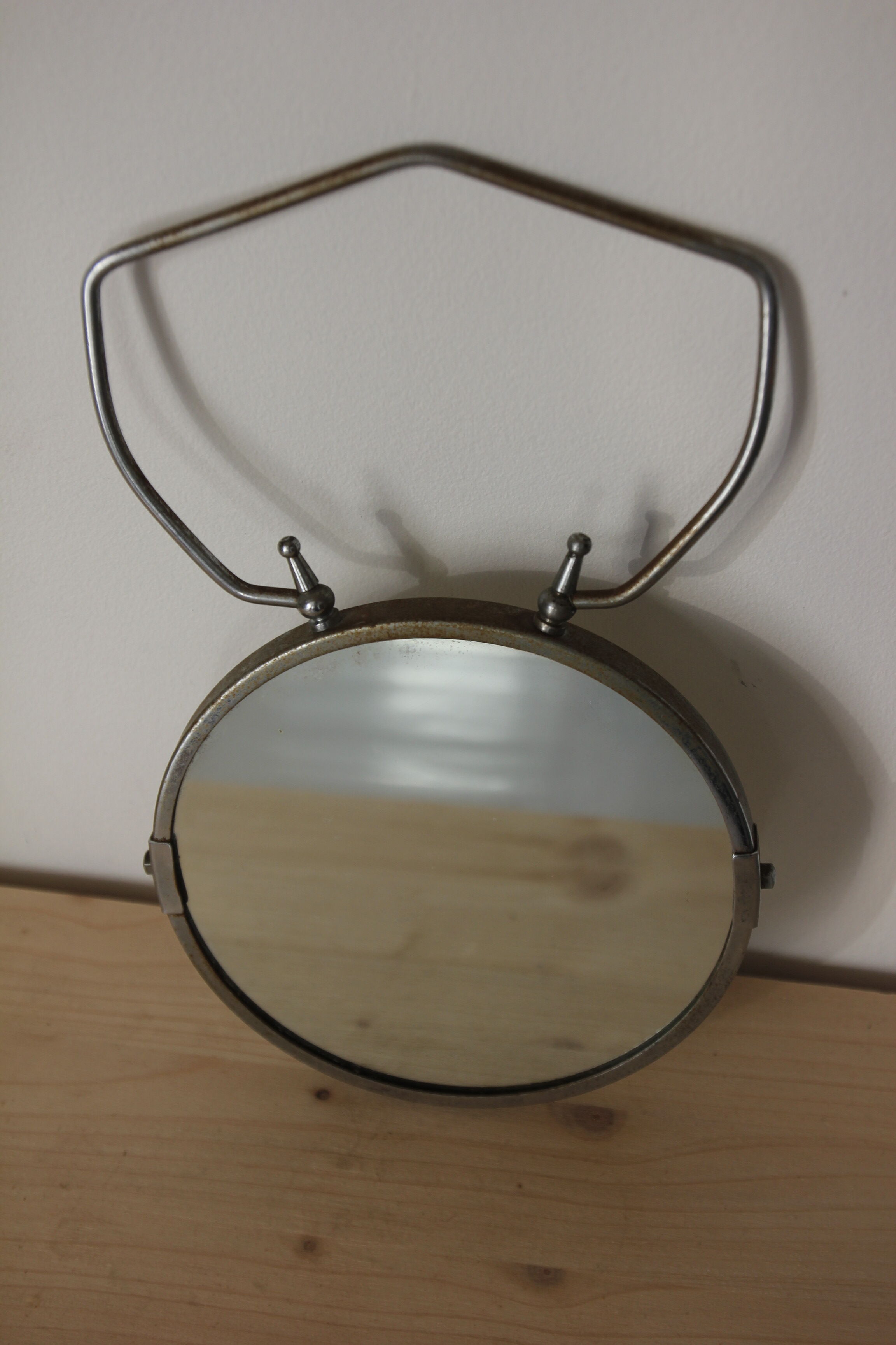 Round barber mirror 15x26cm