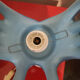 Lampe vintage mains et globe opaline - bleue - luminaire vintage