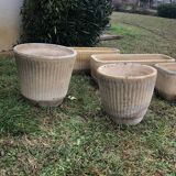 Set of 5 round and rectangular planters