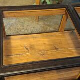 Vitrine ancienne sur pieds