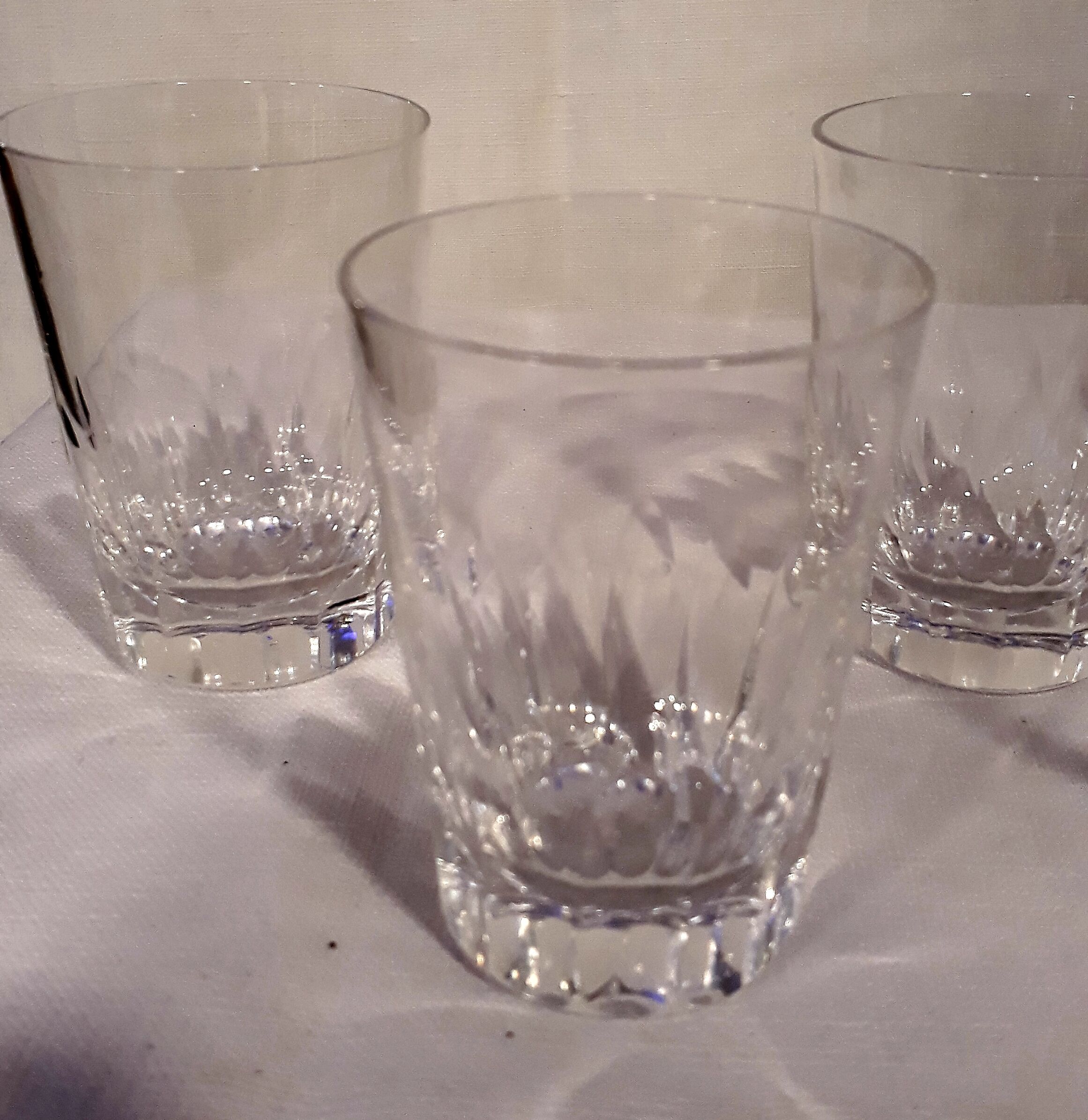 Set of 6 crystal cups