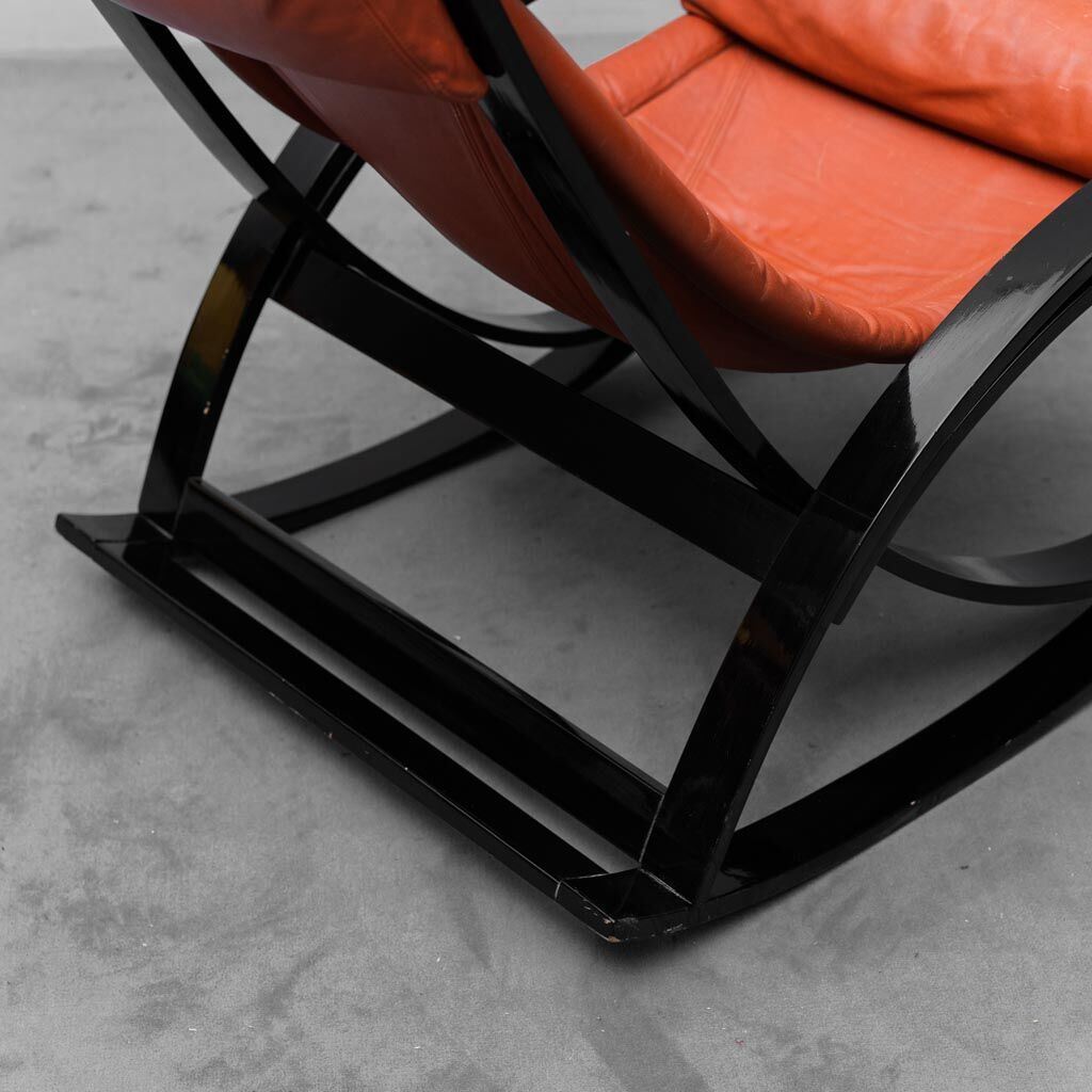 Rocking chair Sgarsul Gae Aulenti, Poltronova 60