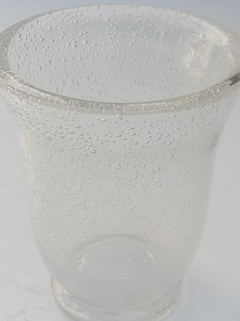 Daum vase bubbled 50s