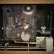 Wall clock features 4 Jewels 80s