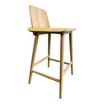 Tabouret en bois massif