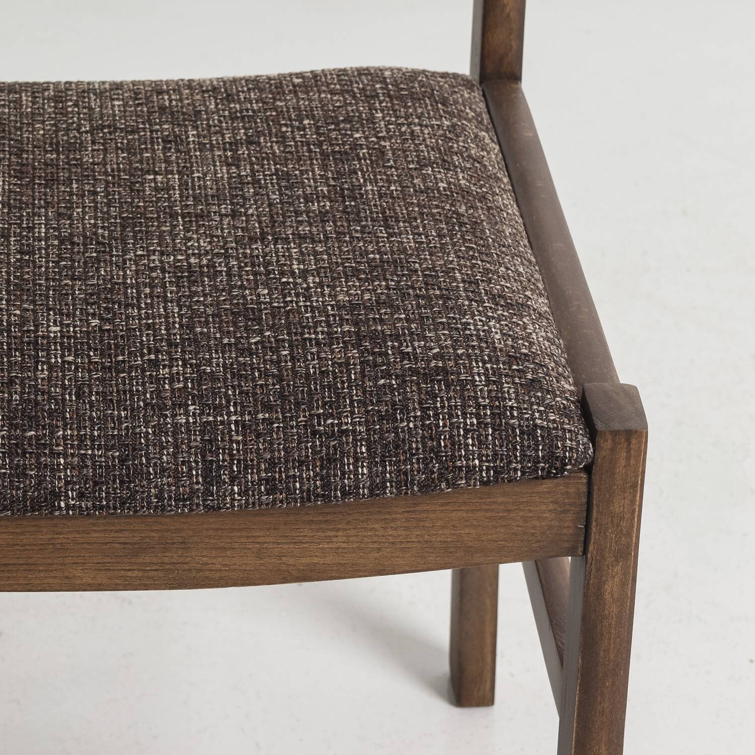 Set of 6 vintage chairs, circa 1970, completely renovated (fabric and structure)