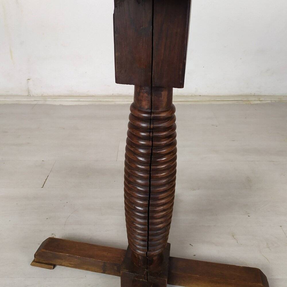 Brutalist bistro table