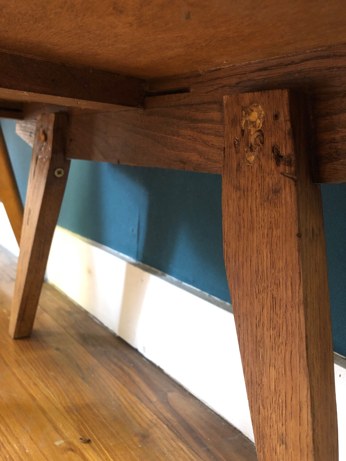 Bedside table compass legs