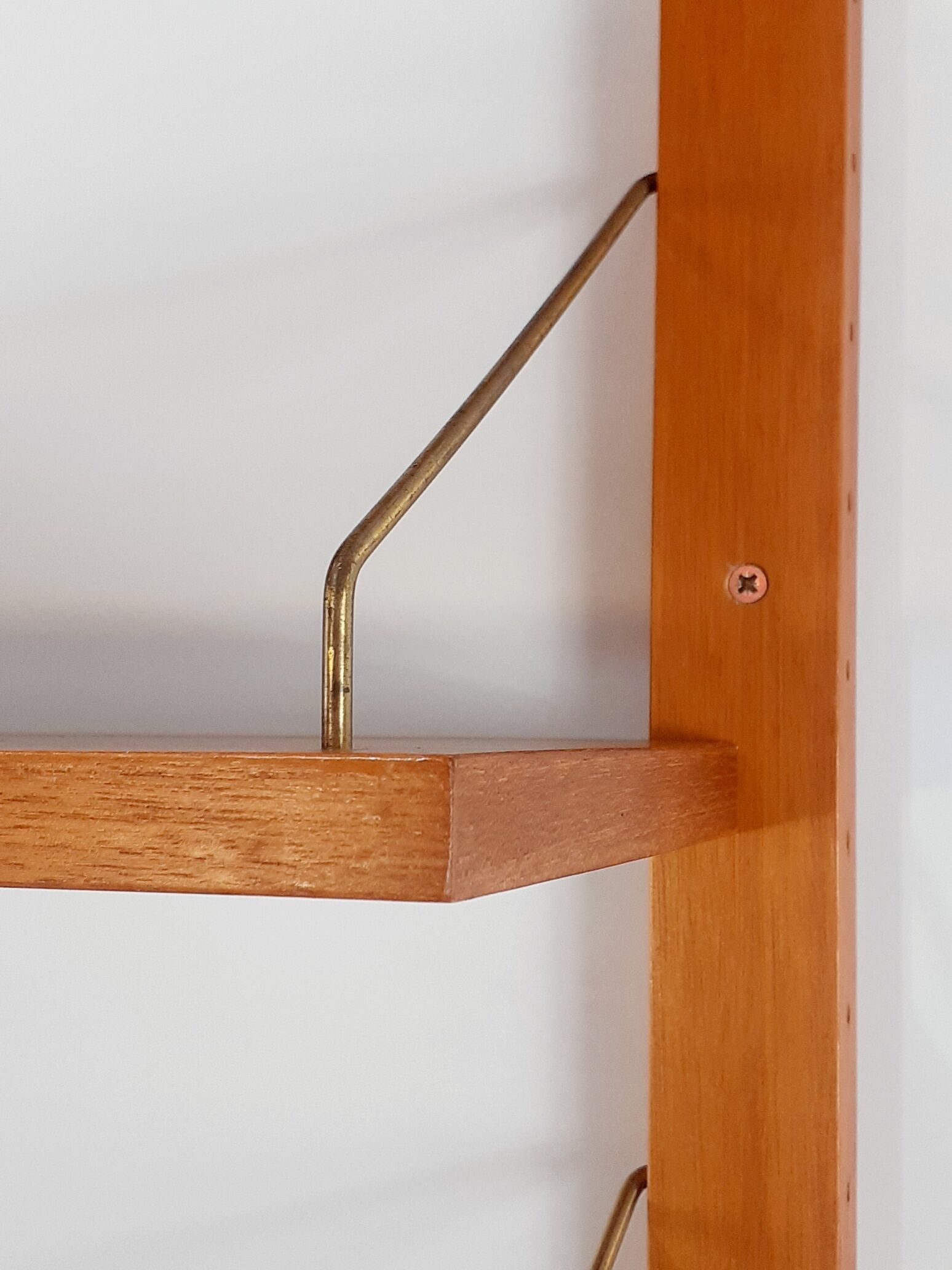 Norwegian teak shelf model Rival by Brødrene Jåtog Møbelfabrikk, 1960s