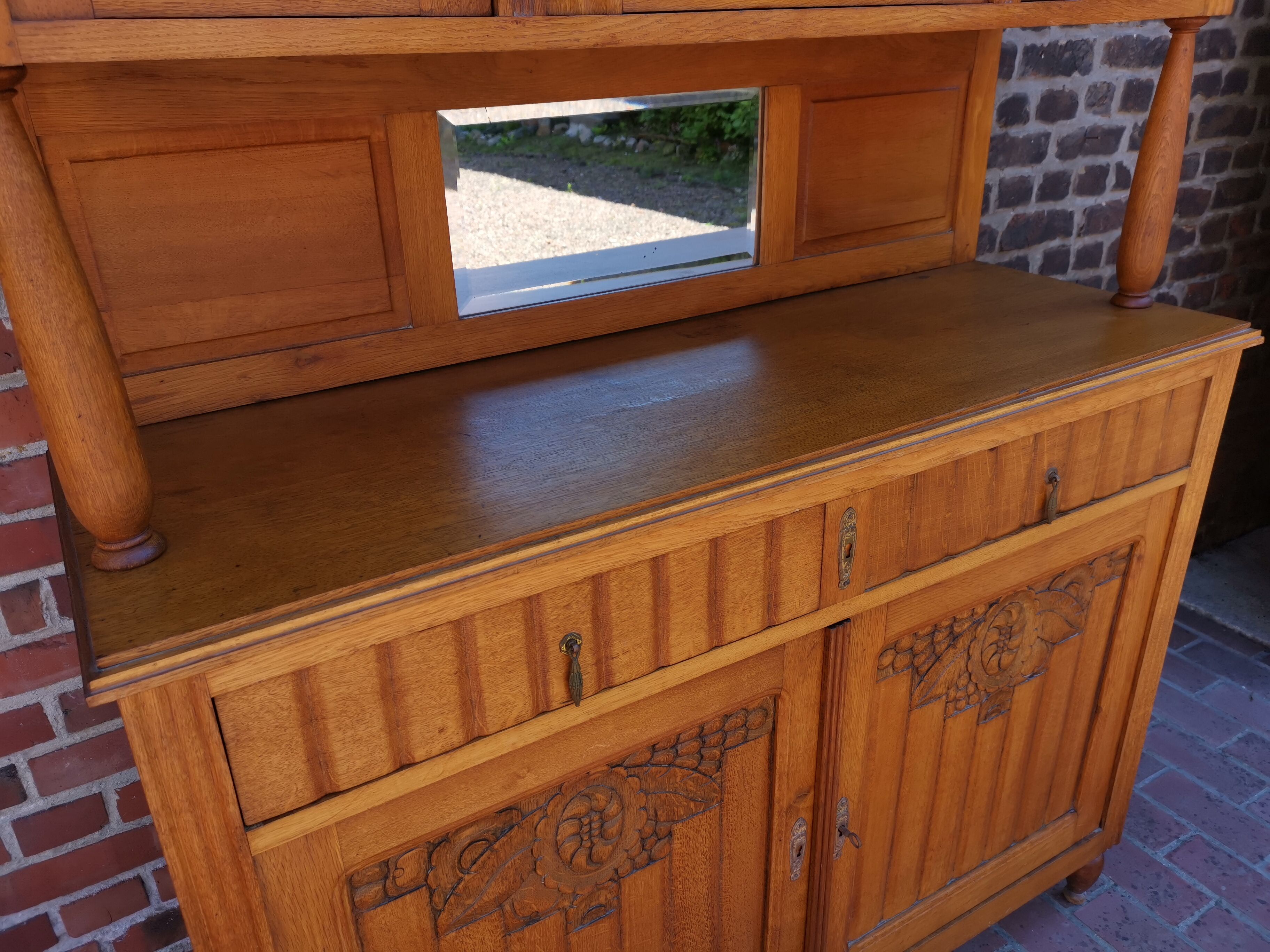 Buffet 2 body floral pattern 1929